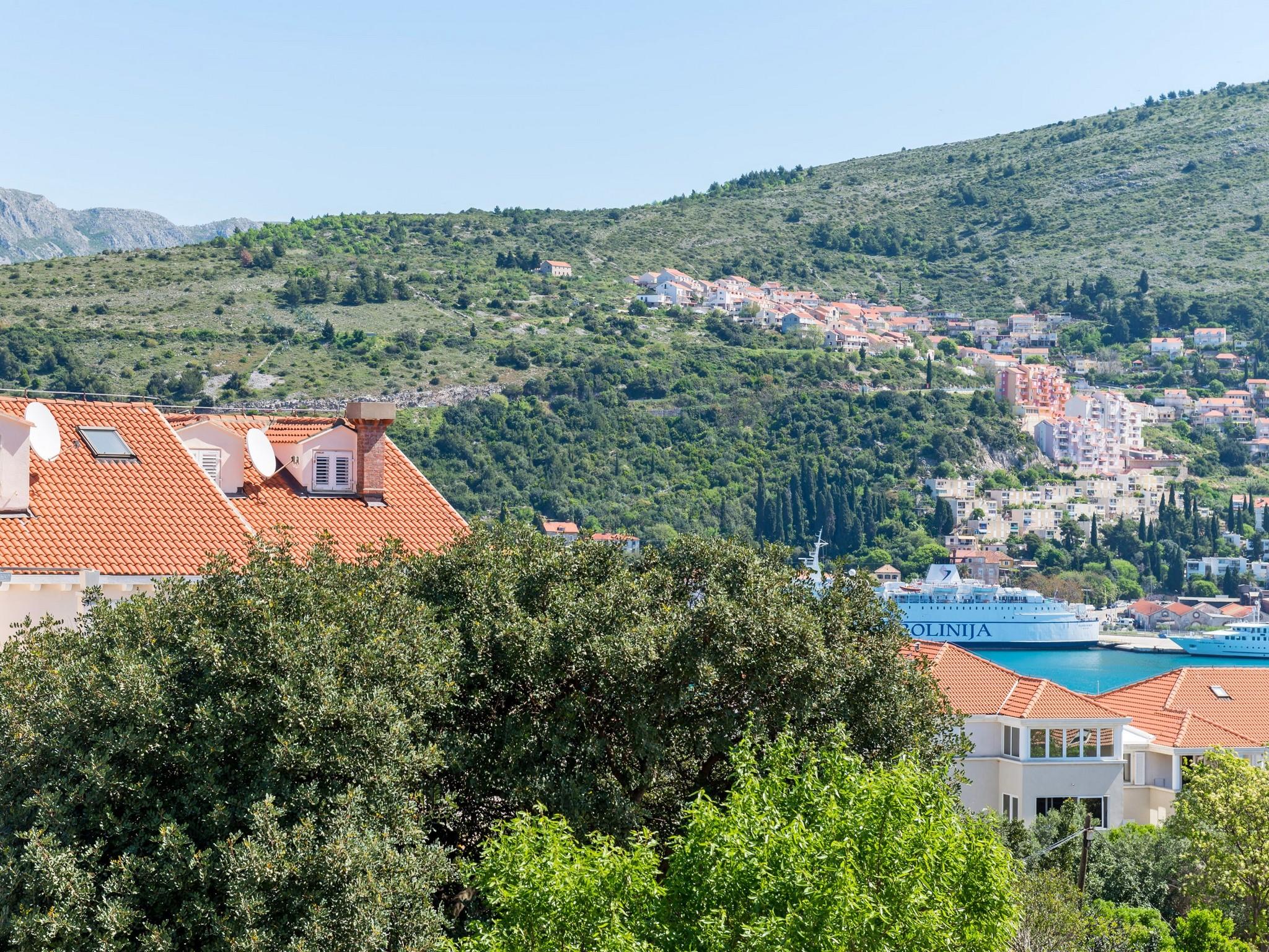 Mira * Cavtat